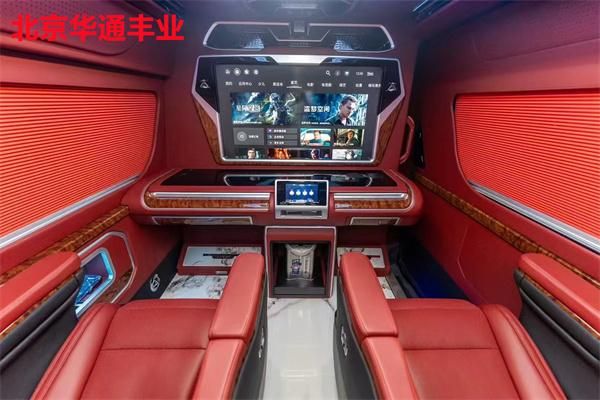 房车价格 新款丰田海狮改装方案AG真人试玩平台丰田海狮6座(图3)