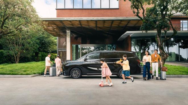 新定义家庭出行彻底终结“伪露营时代”AG真人娱乐“露营神车”星海V9重(图7)